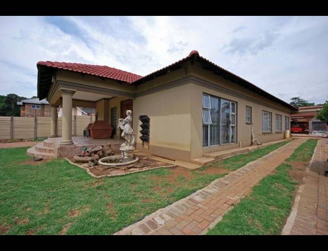 3 BEDROOM HOUSE FOR SALE IN RANDHART